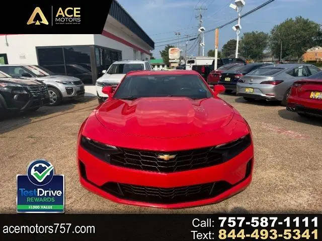 2020 Chevrolet Camaro 1LT RWD photo