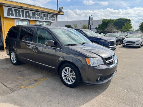 2019 Dodge Grand Caravan SXT FWD photo