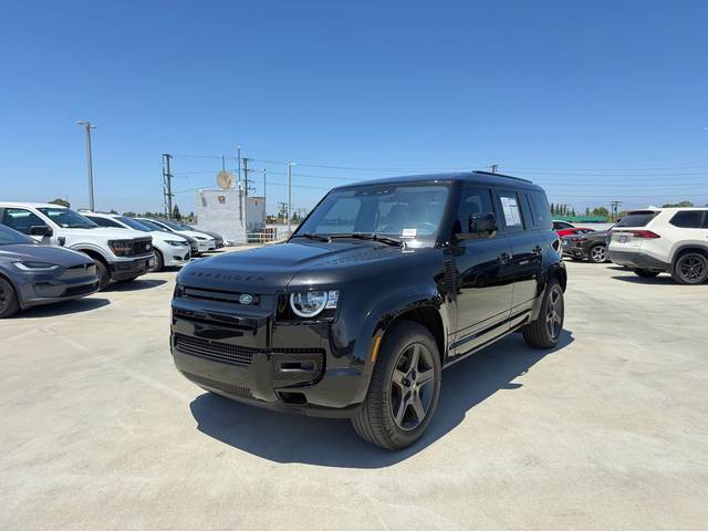 2021 Land Rover Defender 110 S AWD photo