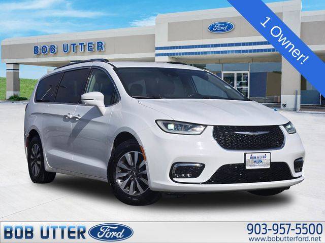 2021 Chrysler Pacifica Minivan Touring L FWD photo