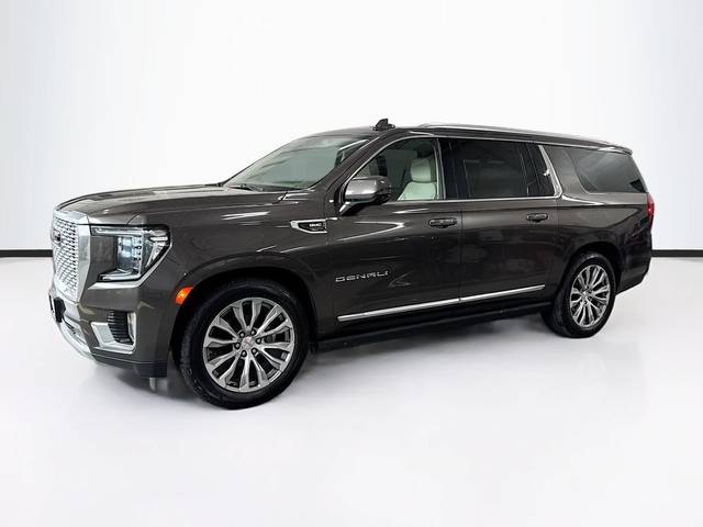 2021 GMC Yukon XL Denali 4WD photo