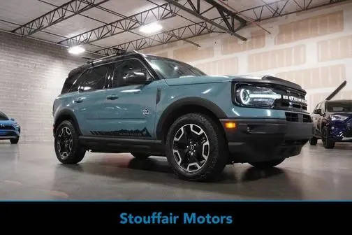 2021 Ford Bronco Sport Outer Banks 4WD photo