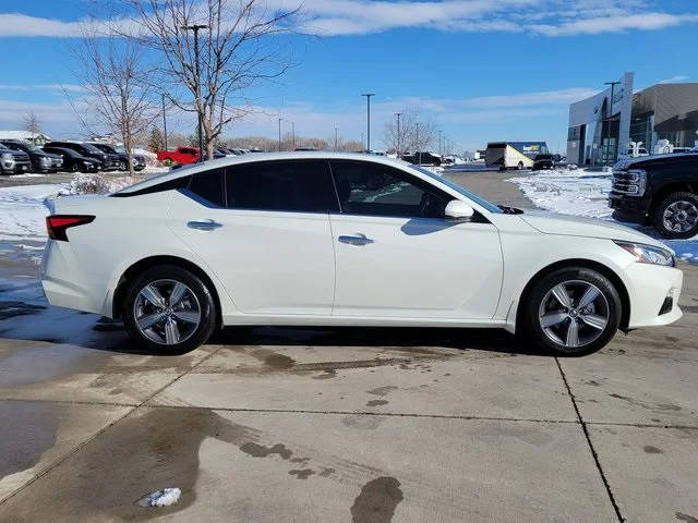 2021 Nissan Altima 2.5 SL AWD photo