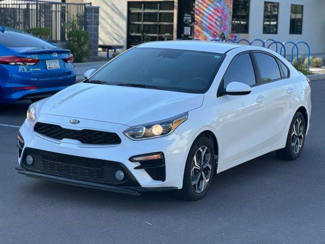 2021 Kia Forte LXS FWD photo
