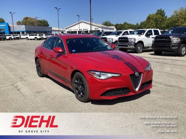 2017 Alfa Romeo Giulia  AWD photo