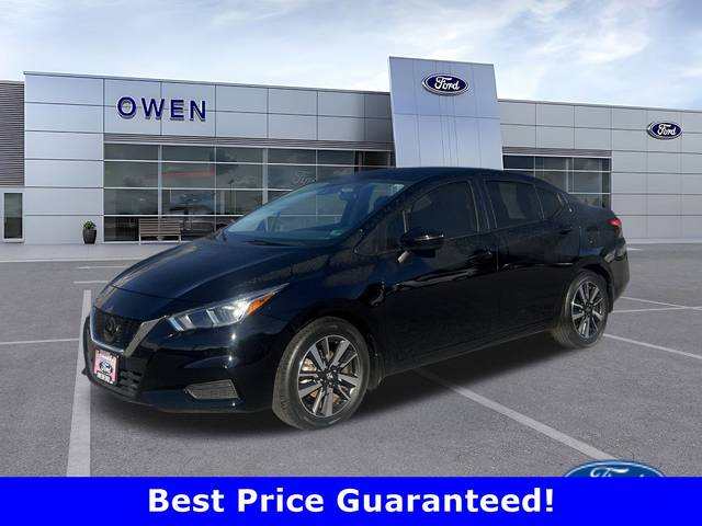 2021 Nissan Versa SV FWD photo
