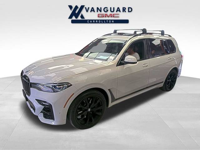 2021 BMW X7 M50i AWD photo