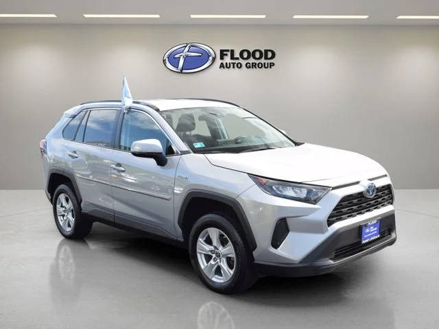 2021 Toyota RAV4 Hybrid LE AWD photo