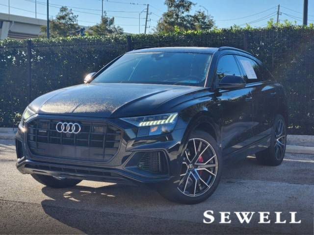 2021 Audi Q8 Prestige AWD photo