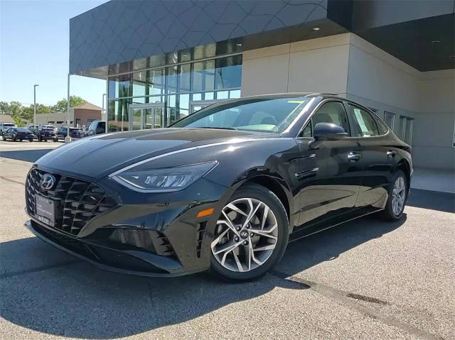 2021 Hyundai Sonata SEL FWD photo