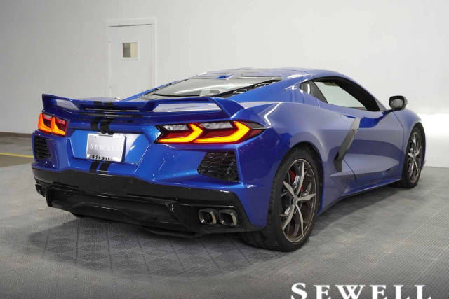 2021 Chevrolet Corvette 2LT RWD photo