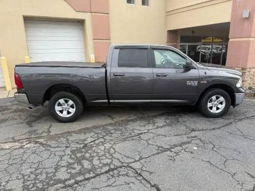 2020 Ram 1500 SLT 4WD photo