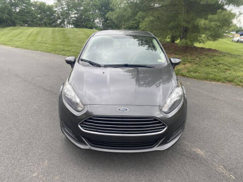 2019 Ford Fiesta SE FWD photo