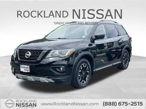2020 Nissan Pathfinder SL 4WD photo