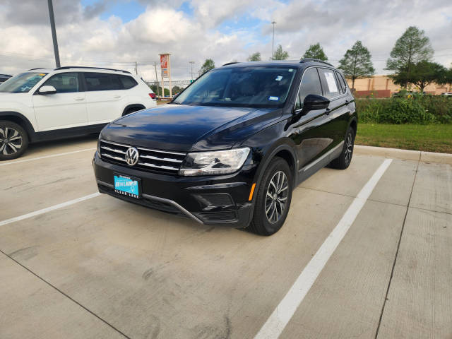 2021 Volkswagen Tiguan SE FWD photo