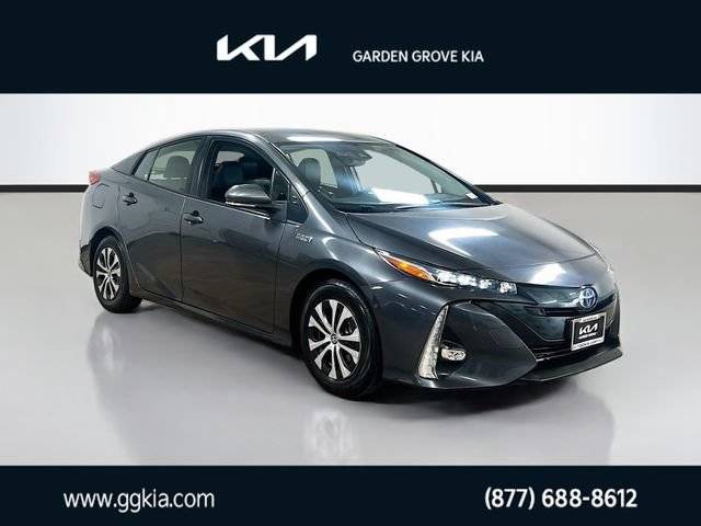 2021 Toyota Prius Prime Limited FWD photo