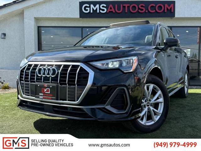 2021 Audi Q3 S line Premium AWD photo
