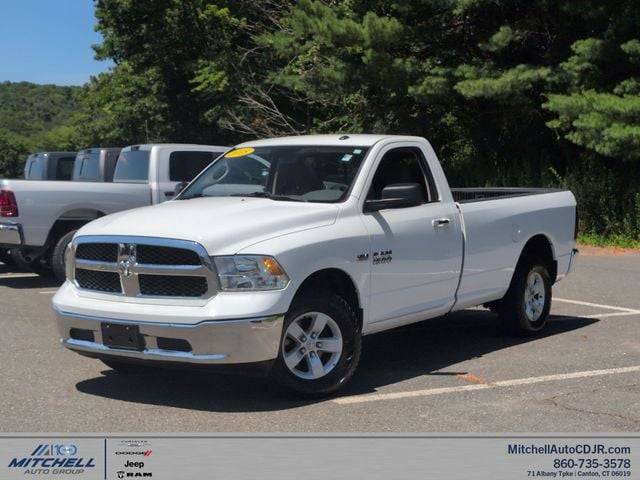 2018 Ram 1500 SLT 4WD photo
