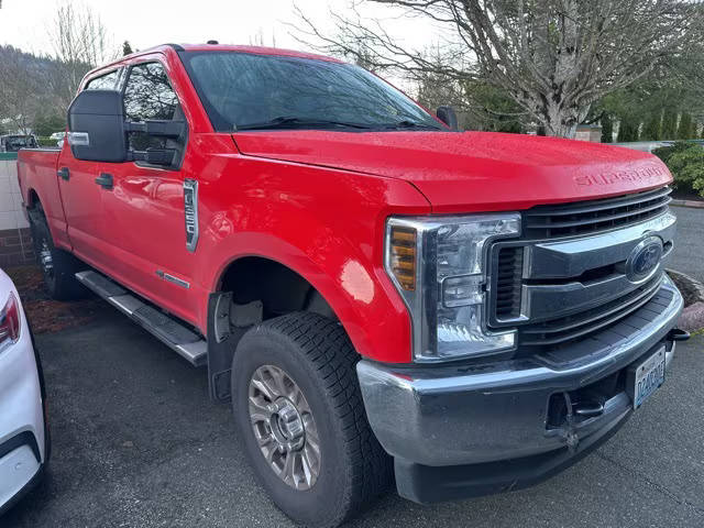 2018 Ford  XLT 4WD photo