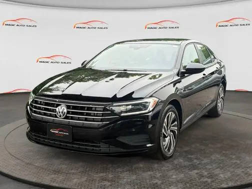 2021 Volkswagen Jetta SEL FWD photo