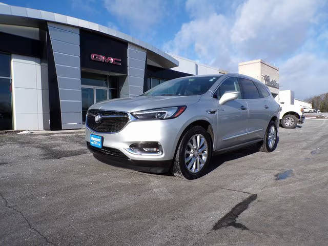 2021 Buick Enclave Essence AWD photo