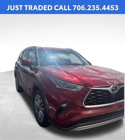 2021 Toyota Highlander Platinum FWD photo