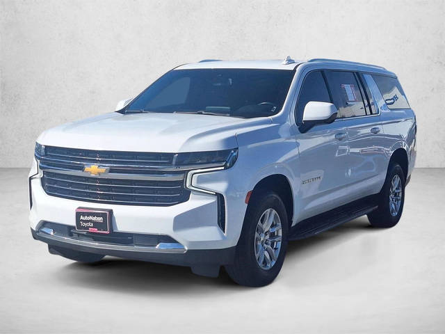2021 Chevrolet Suburban LT RWD photo