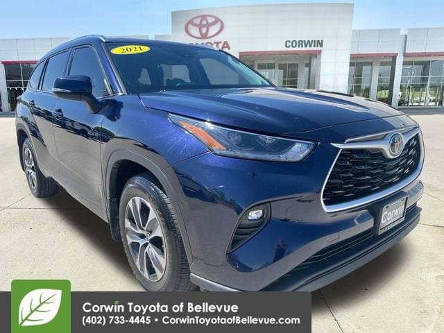2021 Toyota Highlander XLE AWD photo