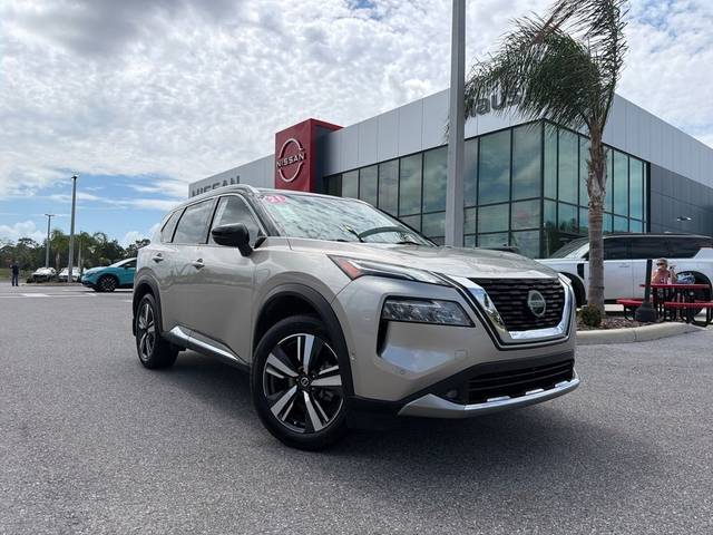 2021 Nissan Rogue Platinum FWD photo