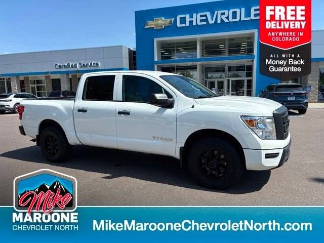 2021 Nissan Titan S 4WD photo