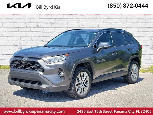 2021 Toyota RAV4 XLE Premium FWD photo
