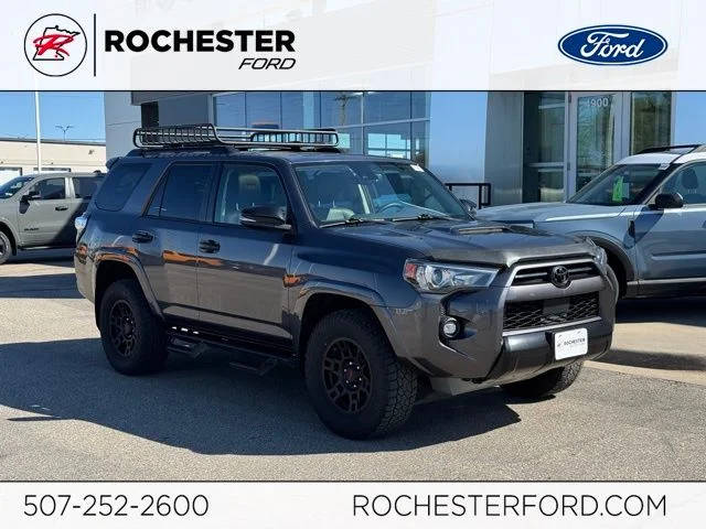 2021 Toyota 4Runner Venture 4WD photo