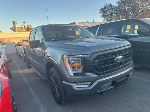 2021 Ford F-150 XLT 4WD photo