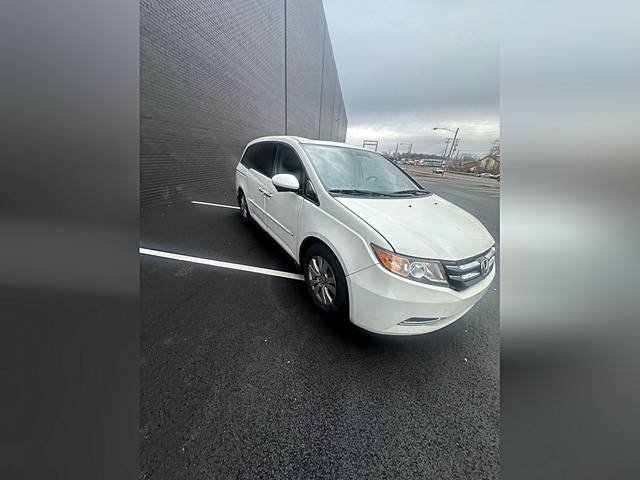 2016 Honda Odyssey EX-L FWD photo