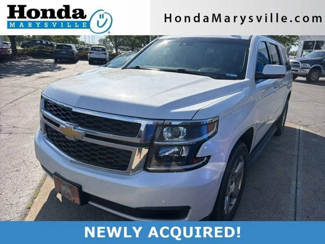2018 Chevrolet Suburban LT 4WD photo