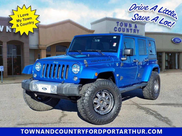 2015 Jeep Wrangler Unlimited Sahara 4WD photo