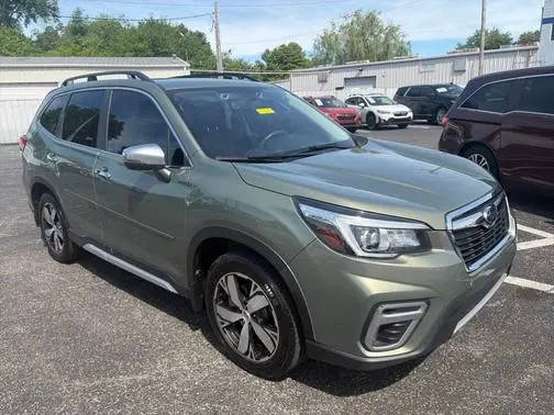 2019 Subaru Forester Touring AWD photo