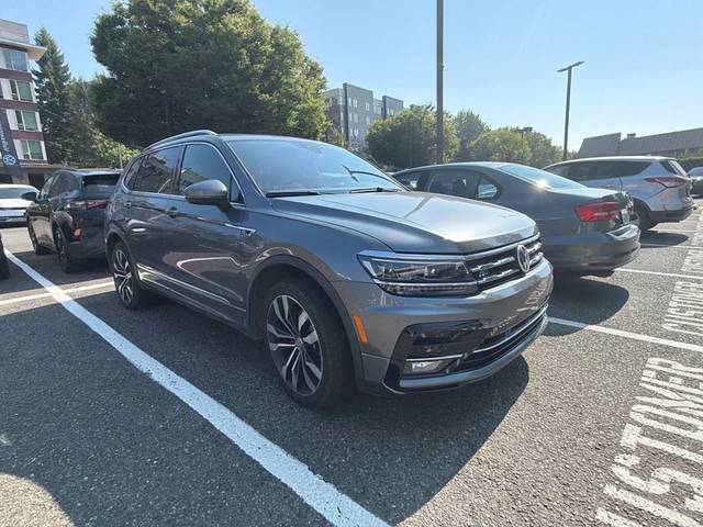 2021 Volkswagen Tiguan SEL Premium R-Line AWD photo
