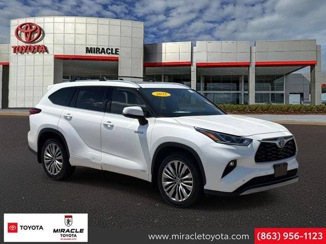 2021 Toyota Highlander Hybrid Platinum AWD photo