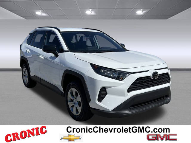 2021 Toyota RAV4 LE AWD photo