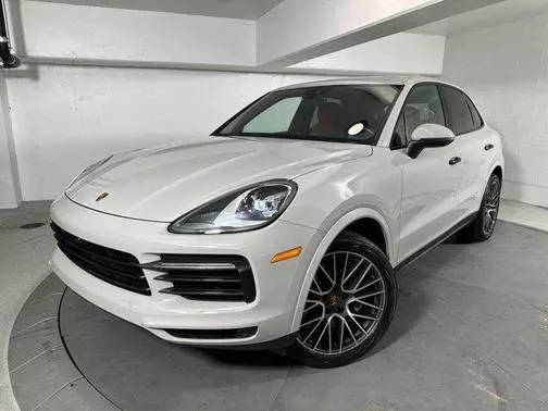 2021 Porsche Cayenne  AWD photo