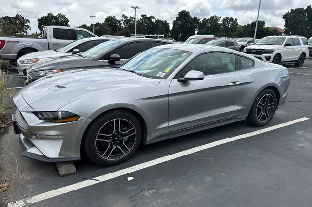 2020 Ford Mustang EcoBoost Premium RWD photo