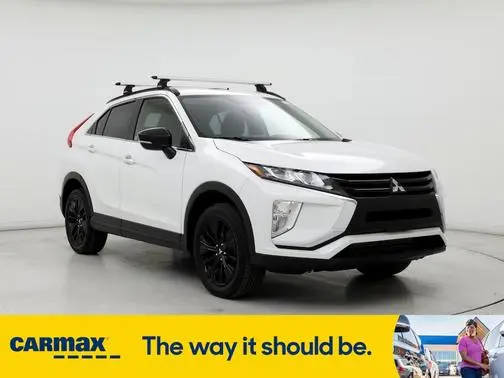 2020 Mitsubishi Eclipse Cross LE 4WD photo