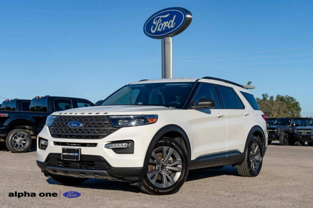 2021 Ford Explorer XLT RWD photo