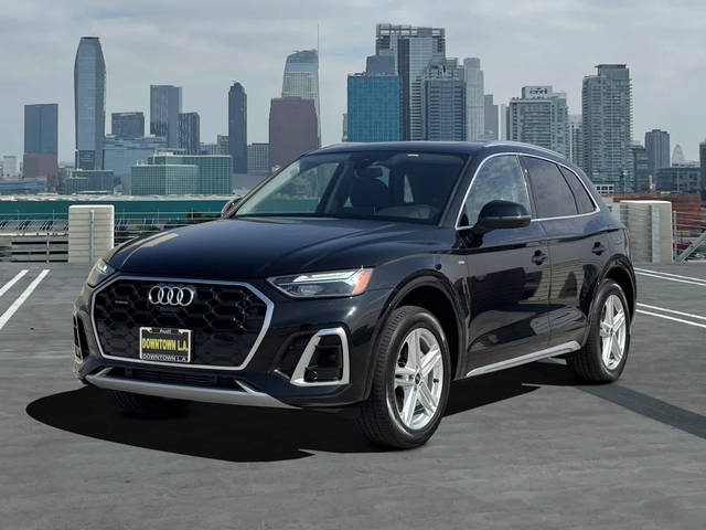 2021 Audi Q5 Premium Plus AWD photo