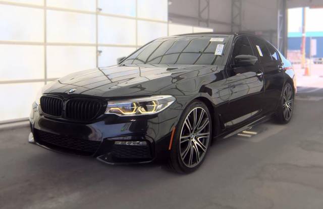 2017 BMW 5 Series 540i RWD photo