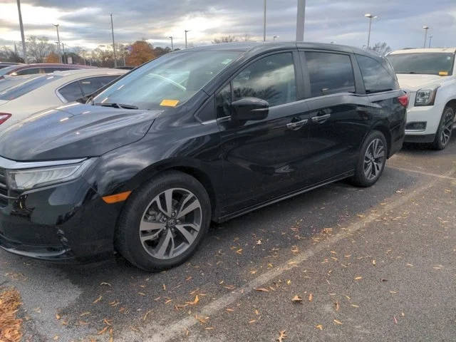 2022 Honda Odyssey Touring FWD photo