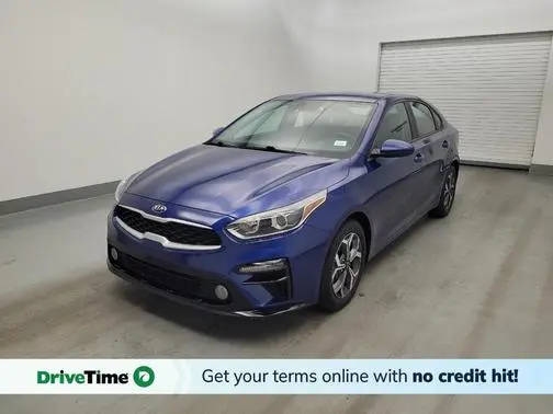 2021 Kia Forte LXS FWD photo