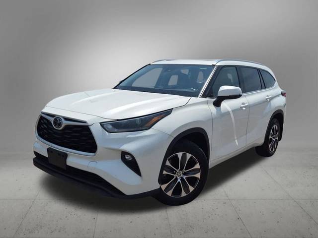 2021 Toyota Highlander XLE AWD photo