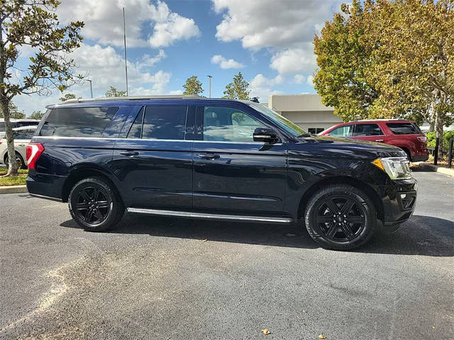 2021 Ford Expedition Max XLT 4WD photo